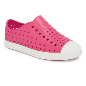 Native Sz C12 Pink Jefferson Slip-Ons